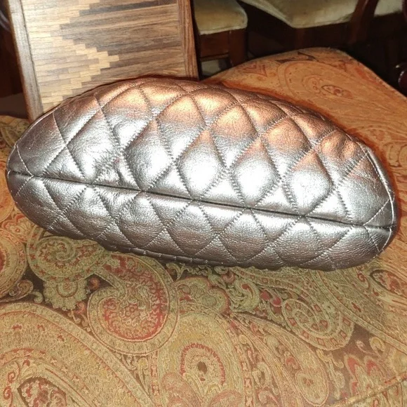 Coach Silver Quilted Leather Shopper Tote Style Number 19857 EUC - Picture 6 of 16